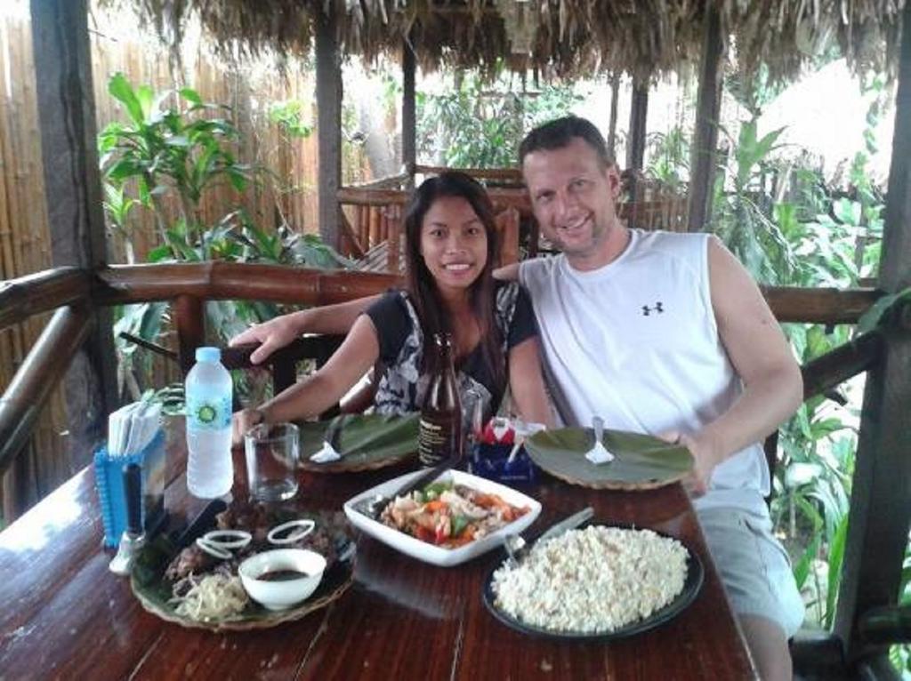 La Mirada Residence , Large 1 Bedroom Condo, Beaches , 3 Pools, Ocean Views, Fast Wifi, Netflix, Breakfast Included Lapu-Lapu City Kültér fotó
